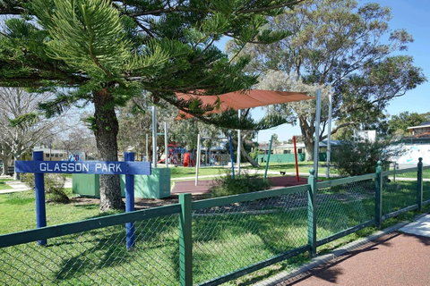 Freo Apartment - Accommodation Sunshine Coast 8
