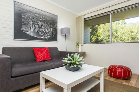 Rosalie 46 - Accommodation Sunshine Coast 5