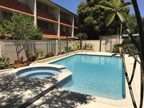 Rosalie 46 - Accommodation Sunshine Coast 0