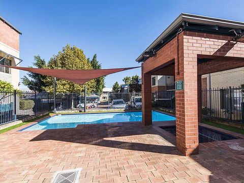 Subiaco Village 28 - Accommodation Sunshine Coast 17