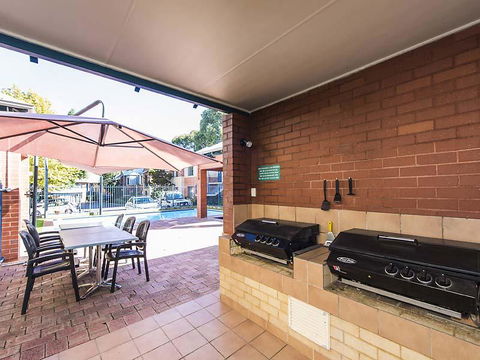 Subiaco Village 28 - Accommodation Sunshine Coast 23