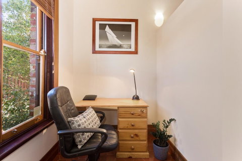 100 On South Callan Apartments - Accommodation Sunshine Coast 11