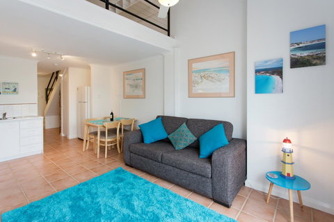Life's A Beach! Fremantle - Accommodation Sunshine Coast 1