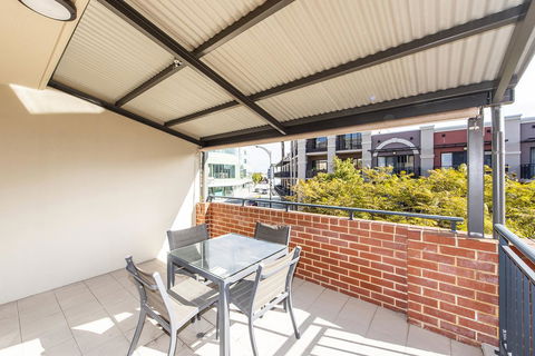 Subiaco Emporium Apartment - Accommodation Sunshine Coast 9