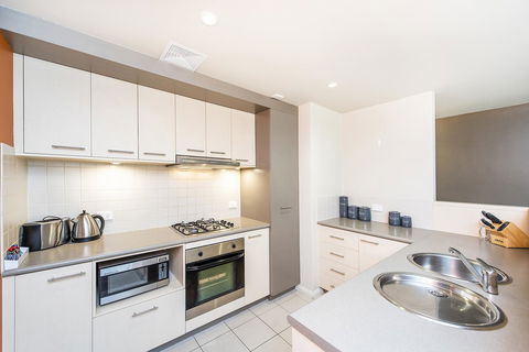 Subiaco Emporium Apartment - Accommodation Sunshine Coast 19