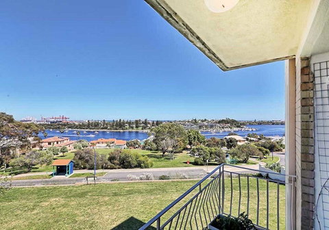 Panorama View Organic - Accommodation Sunshine Coast 12