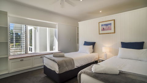 The White House At Wallcliffe Farms - Accommodation Sunshine Coast 3