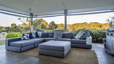 The White House At Wallcliffe Farms - Accommodation Sunshine Coast 4