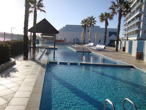 A 406 FANTASTIC OCEAN BEACH And MARINA VIEW APT - MANDURAH - Accommodation Sunshine Coast 25