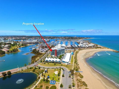 A 406 FANTASTIC OCEAN BEACH And MARINA VIEW APT - MANDURAH - Accommodation Sunshine Coast 27