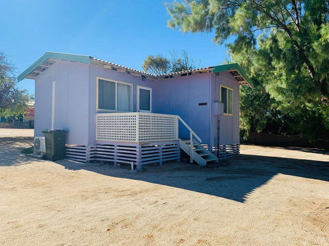 Shark Bay Cottages - Accommodation Sunshine Coast 43