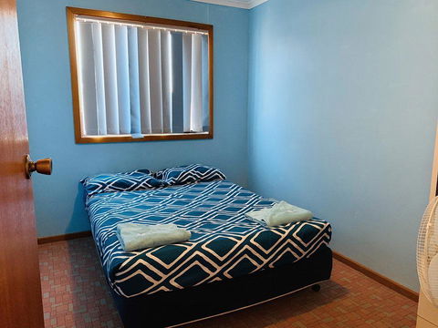Shark Bay Cottages - Accommodation Sunshine Coast 4