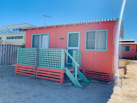 Shark Bay Cottages - Accommodation Sunshine Coast 41