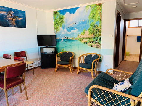 Shark Bay Cottages - Accommodation Sunshine Coast 9