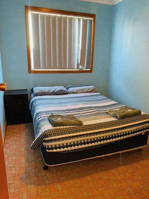 Shark Bay Cottages - Accommodation Sunshine Coast 6