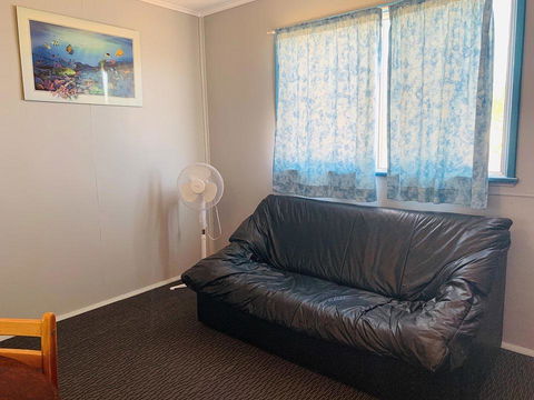Shark Bay Cottages - Accommodation Sunshine Coast 26