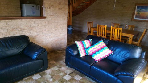 Kestrel Chalets - Accommodation Sunshine Coast 2