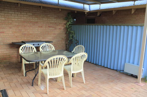 Kestrel Chalets - Accommodation Sunshine Coast 23