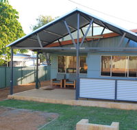 Kestrel Chalets - Accommodation Sunshine Coast