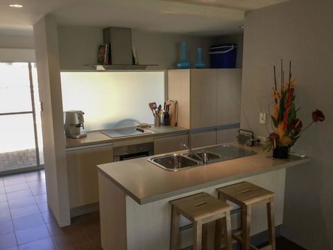 Margaret River Town House - Accommodation Sunshine Coast 5