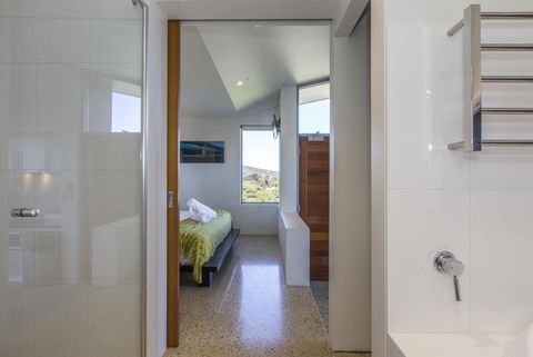 Aquatic Visions - Accommodation Sunshine Coast 4