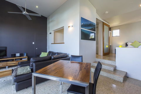 Aquatic Visions - Accommodation Sunshine Coast 11