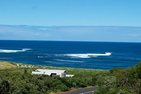 Aquatic Visions - Accommodation Sunshine Coast 1
