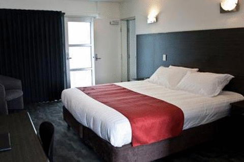 Brighton Hotel Motel - Accommodation Sunshine Coast 11