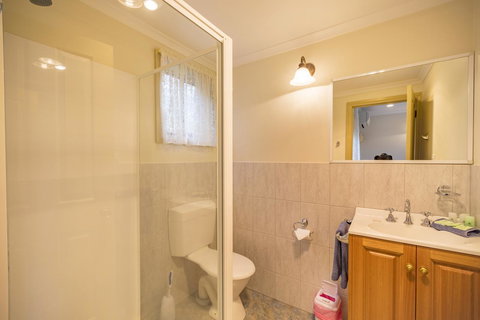 Queechy Motel - Accommodation Sunshine Coast 1