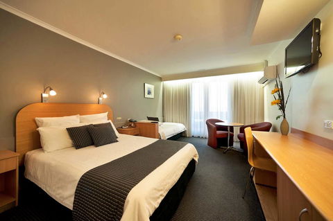 Beachfront Voyager Motor Inn - Accommodation Sunshine Coast 1