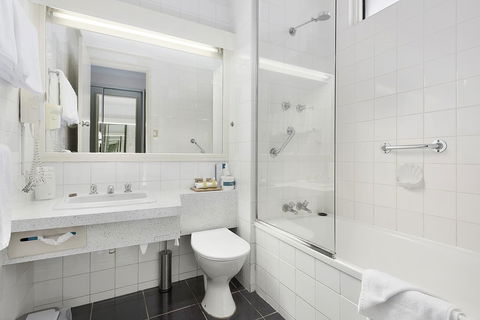Beachfront Voyager Motor Inn - Accommodation Sunshine Coast 14