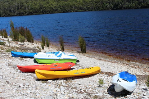 Tullah Lakeside Lodge - Accommodation Sunshine Coast 16