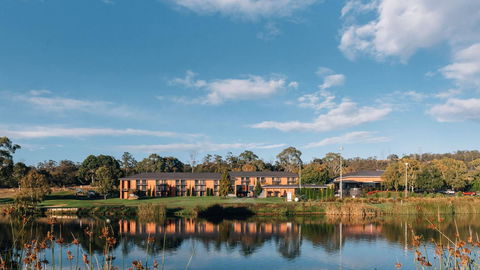 Country Club Tasmania - Accommodation Sunshine Coast 6