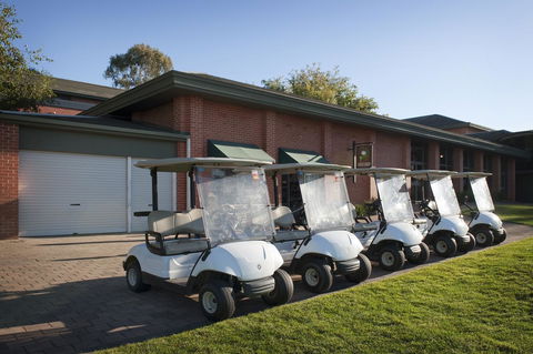 Country Club Tasmania - Accommodation Sunshine Coast 33