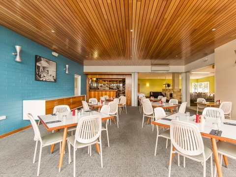 Riverfront Motel & Villas - Accommodation Sunshine Coast 6