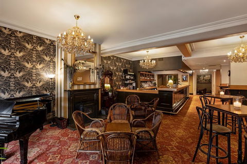 Hadley\'s Orient Hotel - Accommodation Sunshine Coast 14