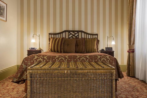 Hadley\'s Orient Hotel - Accommodation Sunshine Coast 30