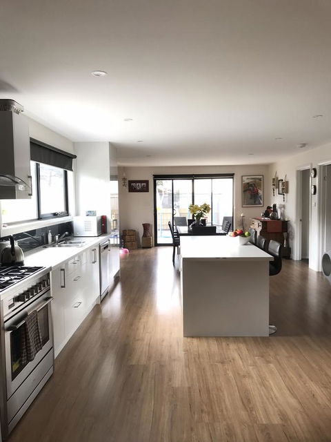 Georges Bay Apartments - Accommodation Sunshine Coast 10