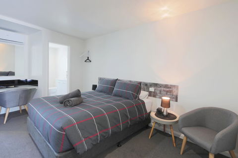 Georges Bay Apartments - Accommodation Sunshine Coast 22