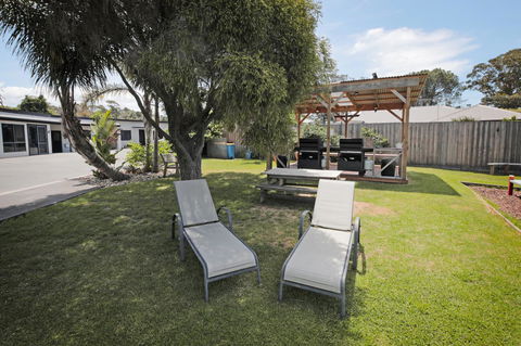 Georges Bay Apartments - Accommodation Sunshine Coast 39