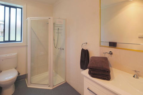 Georges Bay Apartments - Accommodation Sunshine Coast 32