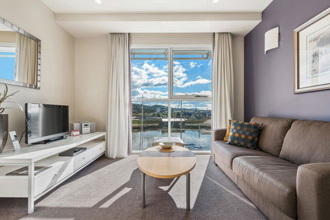 Peppers Seaport Hotel - Accommodation Sunshine Coast 4