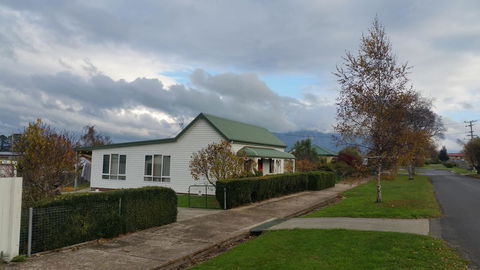 Grace Cottage - Accommodation Sunshine Coast 3