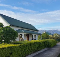 Grace Cottage - Accommodation Sunshine Coast