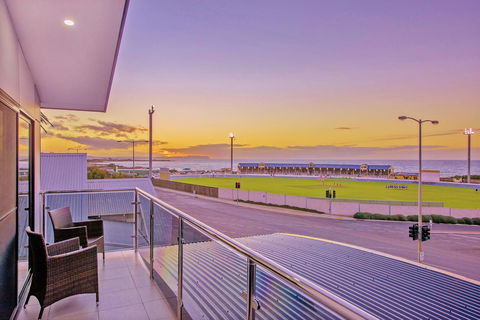 Burnie By The Bay Apartments - Accommodation Sunshine Coast 4