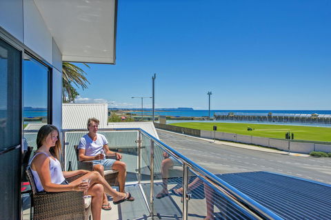 Burnie By The Bay Apartments - Accommodation Sunshine Coast 8