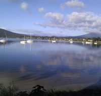 Driftwood Cottages - Accommodation Sunshine Coast