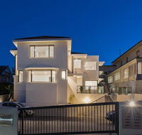 110 Hampden - Accommodation Sunshine Coast