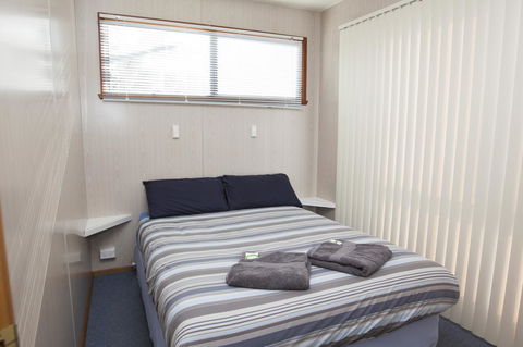 Seven Mile Beach Cabin And Caravan Park - Accommodation Sunshine Coast 9