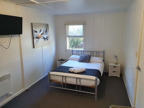Seven Mile Beach Cabin And Caravan Park - Accommodation Sunshine Coast 20